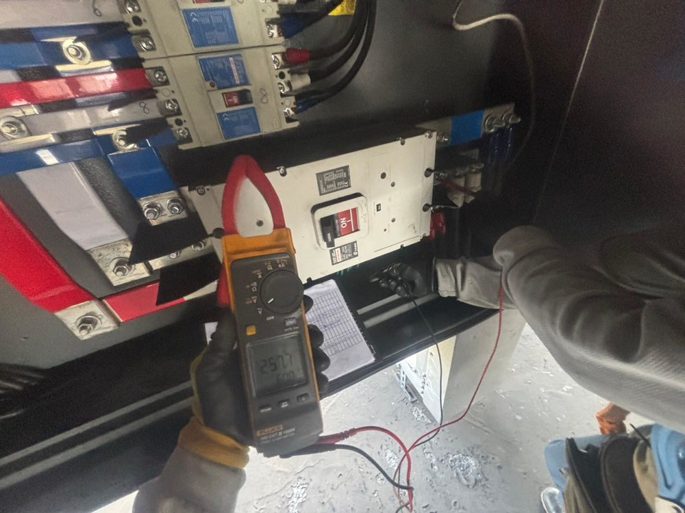 高雄太陽能電壓量測工程